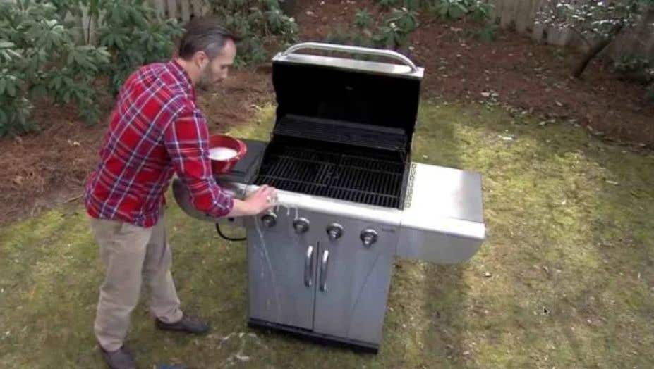 How to Remove from Grill | Char-Broil®